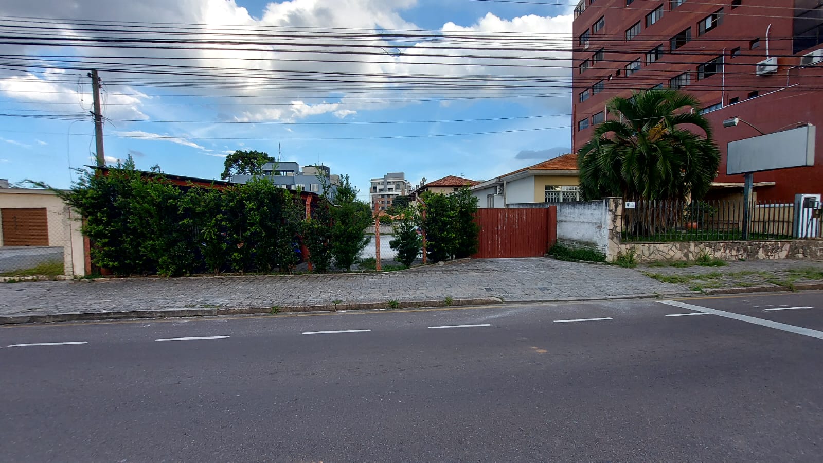 06f956b2-8c8b-4258-814d-c52811b282ac